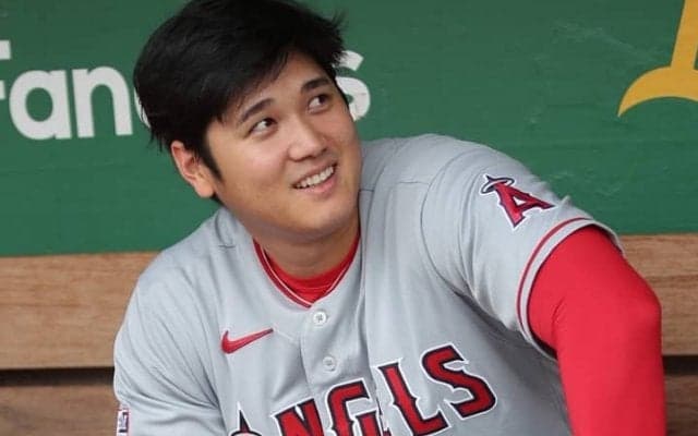 「母国に恩返し」大谷翔平のグラブ6万個寄付に反響止まず！ 米放送局は「次世代に野球への愛を育もうとしている」と感嘆