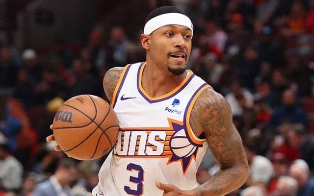 デビュー戦を白星で飾ったサンズのブラッドリー・ビール…「無理にでもコートに立ちたくなる」