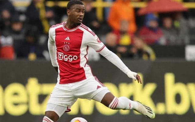 17歳のアヤックスDFヨレル・ハトがオランダ代表初招集！ 下位2カ国との対戦で出場権目指す【ユーロ2024予選】