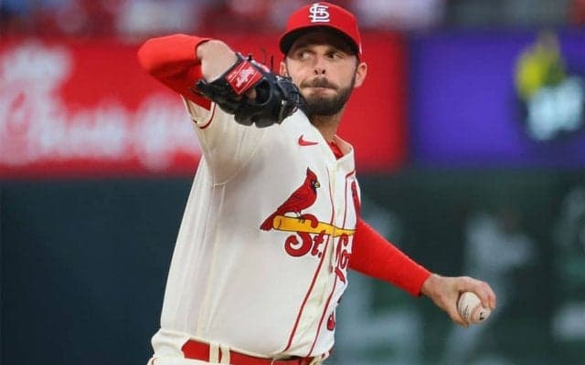 韓国で無双→日本で低迷…メジャー復帰も“水の泡”　元ヤクルト左腕の厳しい現実