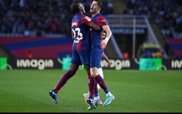 電光石火被弾もバルセロナがレヴァンドフスキのドブレーテで逆転勝利！【ラ・リーガ】