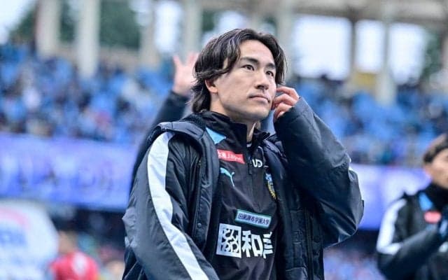 「これこそノボリの素晴らしい所」川崎・登里享平が試合中のベンチで見せた“さすがの行動”が大絶賛！「フロンターレに欠かせない存在」と言わしめた京都戦中の出来事