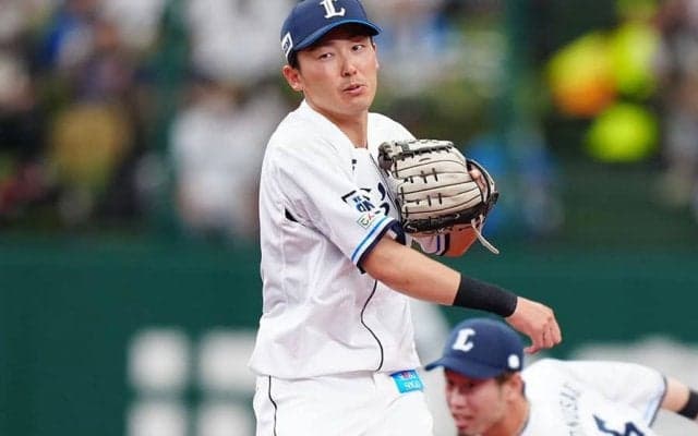 激ムズ打球も簡単処理「うっとり注意」　思わず見ちゃう…パテレ選出の“超たまらん”