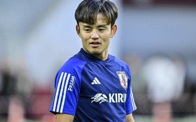 「絶対コケそうになってたよね？」「タケの1人フェイントが効いたね」久保建英、コーナーキックの助走で「つまずく→正確なキック」が話題に！ 得点につながったシーンにファン反応
