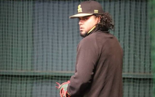 FA戦線に影響は？ 再建を図る小久保ソフトバンクのオスナ電撃残留に海外メディアも驚嘆「キャリアを成功させている」