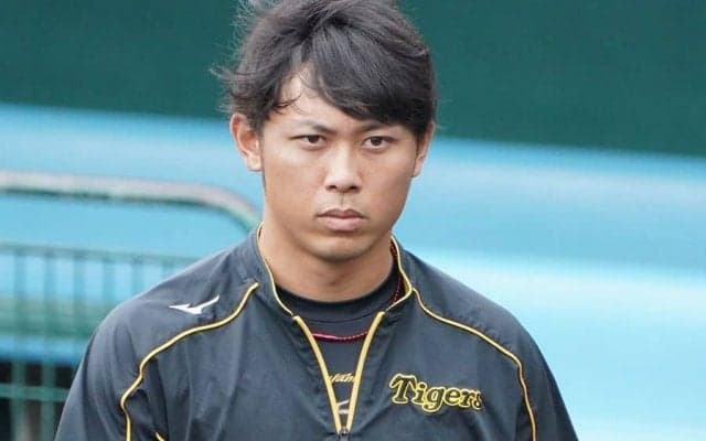 阪神戦力外の高山「しがみついてでも野球を」　元新人王が捨て去ったプライド「泥臭く」