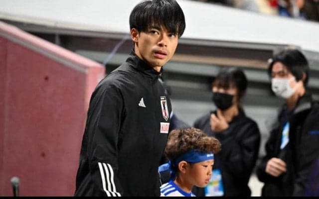 「検査結果がプレー可能な状況ではなかった」　三笘薫の離脱過程を森保一監督が明かす