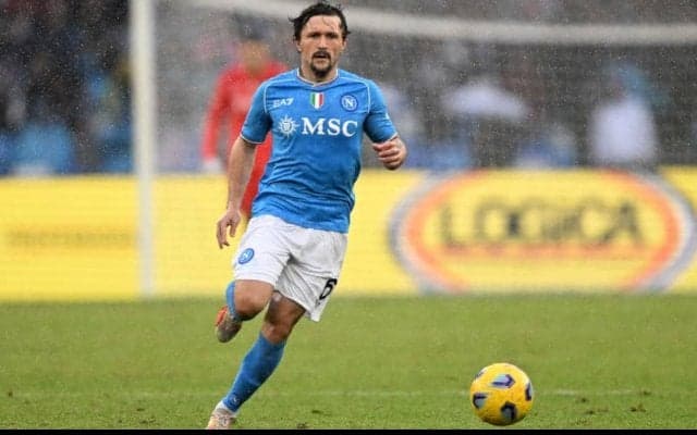 ナポリに痛手…左太もも負傷のマリオ・ルイは最低3週間の離脱に