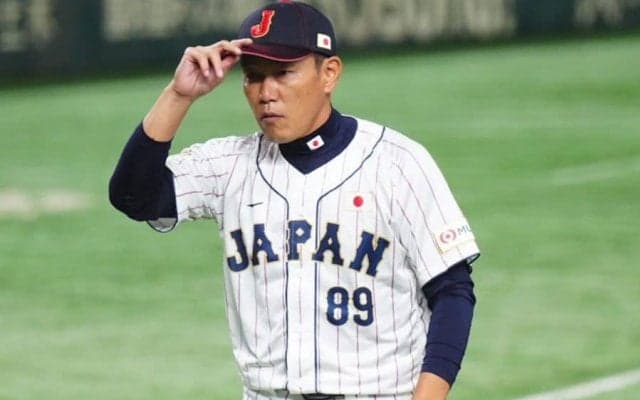 井端監督、決勝進出も笑顔なし「反省しないと」　韓国に1点差「もう少し点取れた」