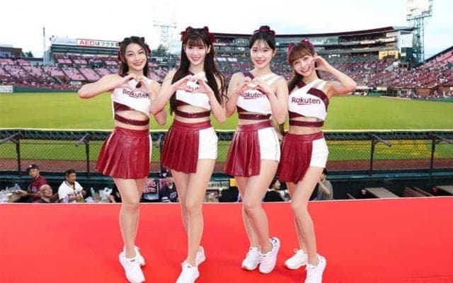 チアより人気劣る「選手は可哀想」　修羅場生む抱き枕NG…台湾の“異常な熱情”