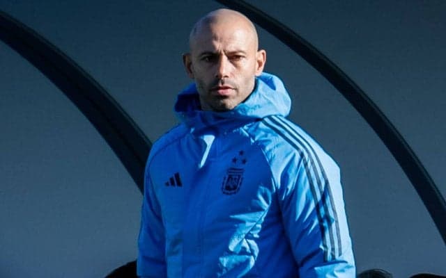 Ｕ－22日本代表に大敗したアルゼンチンの衝撃 指揮官の狼狽ぶりに重なるメッシの言葉