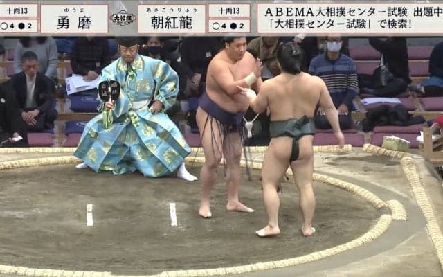 「ごめんねごめんね〜」立ち合い不成立でとにかく謝る力士に相撲ファンほっこり「いいやつ」「かわいい」