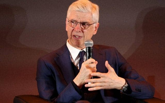 オフサイドのルールを大幅変更？ ヴェンゲル氏が提案した「体の一部」から「全部」に変更をIFABが検討か…誤審被害も大幅に減少か