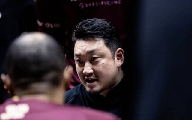 苦悩のなか越谷を率いる安齋竜三HC「スタンダードを下げたら、それなりのチームにしかならない」