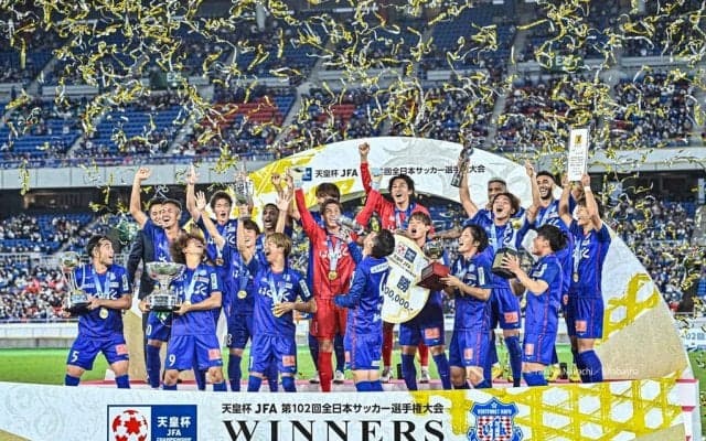 「国立、来てくれるかな？いいとも〜」甲府のACL“国立首位決戦”のCM動画が『新宿アルタビジョン』で放映！「凄すぎる」「これも歴史の新たな1ページ!!!」とファン興奮