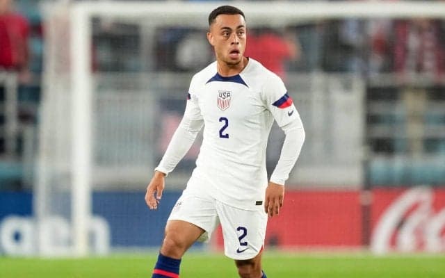 セルジーニョ・デストが愚行退場でアメリカは格下に逆転負け…バーホルター監督「許しがたいこと」