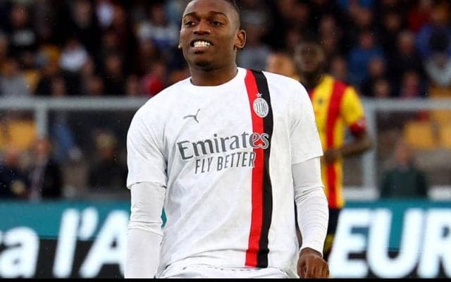 レッチェ戦で負傷交代のレオン、CLドルトムント戦欠場か