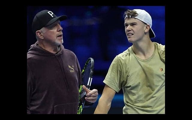 ベッカーと来季まで契約延長