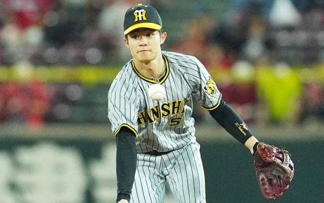 セ・リーグGグラブ受賞選手を飯田哲也がチェック 菊池涼介を破った中野拓夢の評価は？