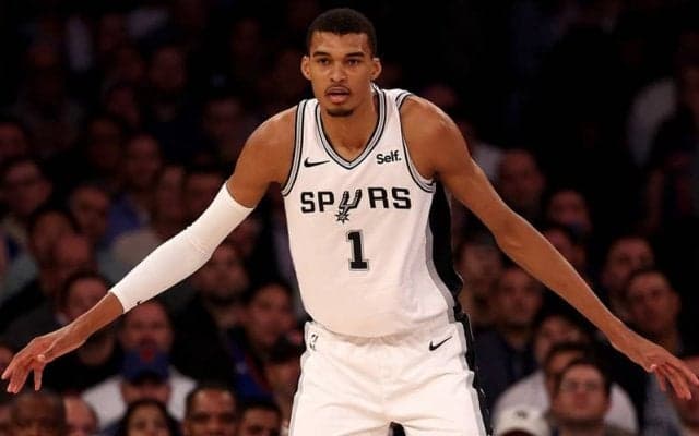 スパーズのビクター・ウェンバンヤマが新人ビッグマンとして31年ぶりの快挙