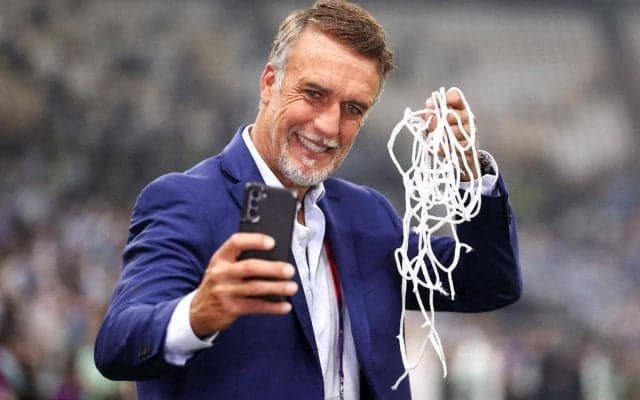 54歳バティストゥータ氏がチャリティーマッチでゴール！4年前には左足首を人工関節に置換