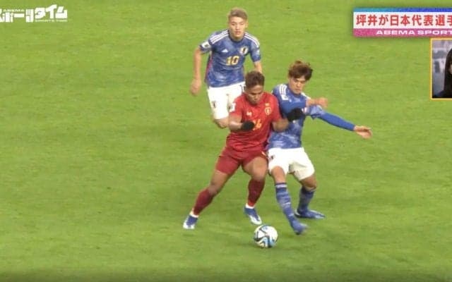 「是非、覚えておいて欲しい選手」「遠藤航の若い頃に似ている」 日本代表デビュー戦で爪痕を残した！佐野海舟の鬼チャージ＆ボール奪取がエグすぎる瞬間