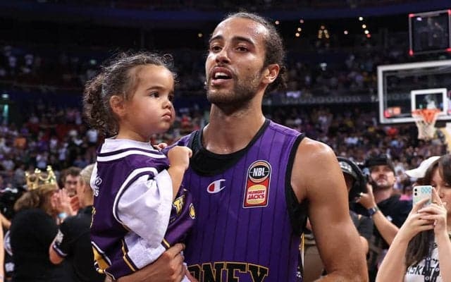 オフショットが「めっちゃイケメン」千葉Jの新戦力合流にファン歓喜