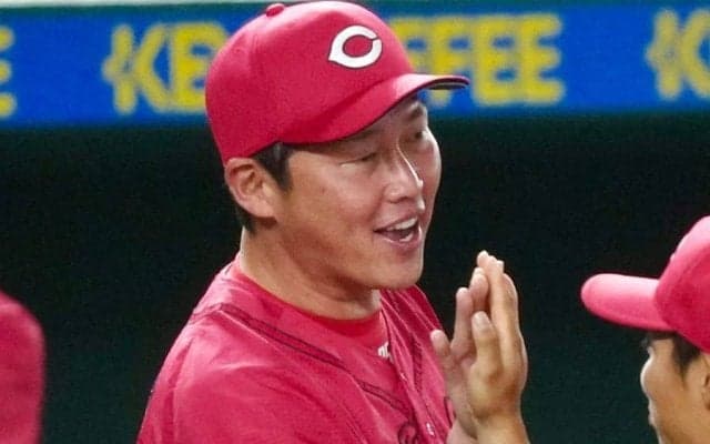 広島が来季のコーチングスタッフを発表　戦力外の三好匠が内野守備・走塁コーチに就任