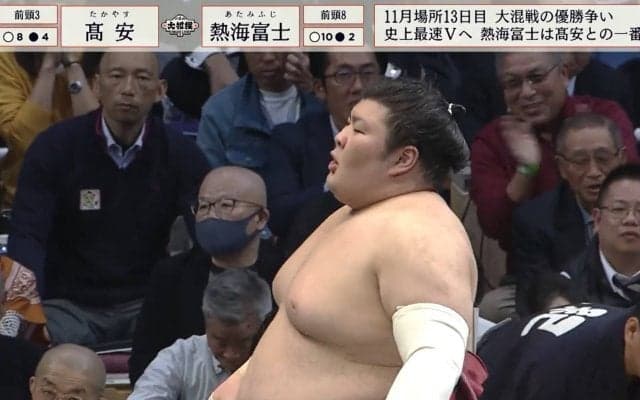 熱海富士、絶体絶命ピンチを“瞬時”にチャンスに変えて2敗を死守 「あの体勢から勝つとは」「負けたと思った」