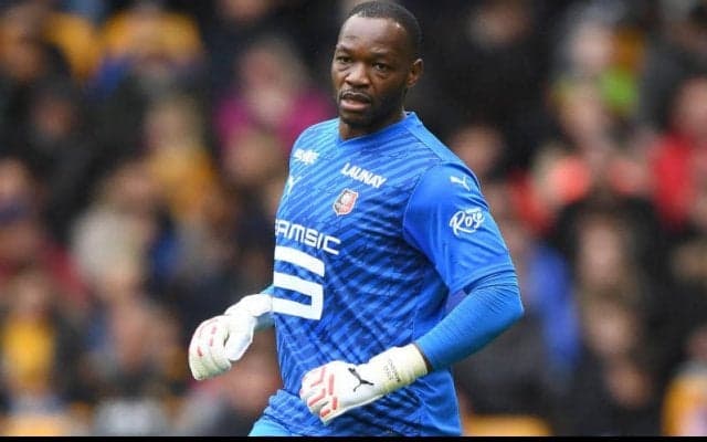 新生レンヌ、元フランス代表GKマンダンダが新キャプテンに就任