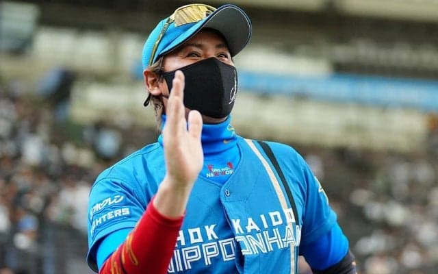 ハム新庄監督「決まるまで息苦しかった」　山崎福也獲得に大喜び「最高の人間」