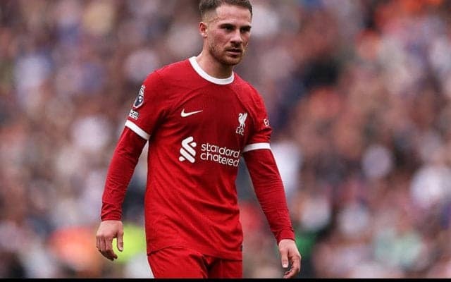 賛否わかれるマク・アリスターのアンカー起用、クロップ監督は意に介さず「チーム次第でより多くの恩恵を受けられる」