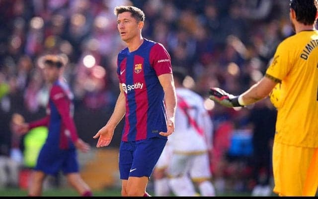 ゴラッソ許したバルセロナ、難所バジェカスでラージョにドロー止まり【ラ・リーガ】