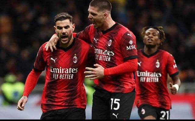 ジルー&レオン欠いたミラン、フィオレンティーナにウノゼロ辛勝で5試合ぶり白星【セリエA】