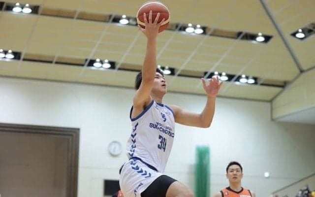 滋賀レイクスが100点ゲームで3連勝…第2Qの猛攻で愛媛オレンジバイキングスを撃破