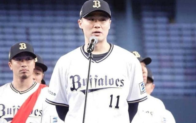 ハム移籍の山崎福也、二刀流挑戦に意欲　チームの意向優先も「気持ちはゼロではない」