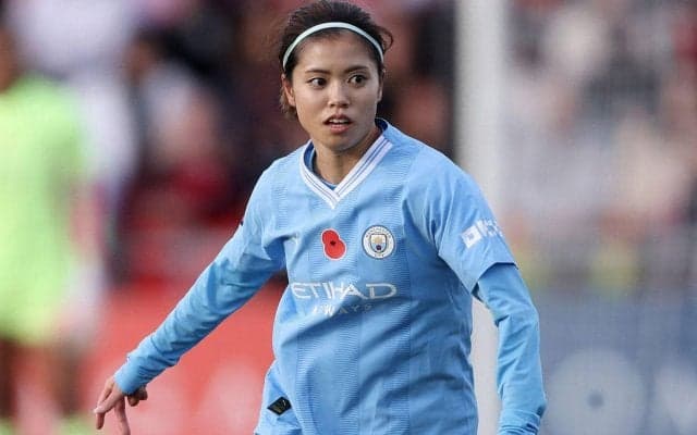 「結構好き」「とても美しい」シティが長谷川唯のイラストで試合の告知、ファンも反応「とてもキュート」「ハセガワチャン」