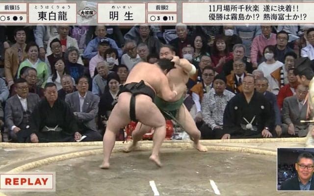 「これはいけません」力士の咄嗟の珍行動に実況席が苦笑「ちょんまげ掴んじゃった」「引っ張ってるw」相撲ファンも反応