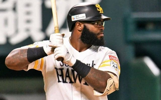 48本塁打も日本で打率.000…不発の独立2冠王　異国で躍動、歴史に刻まれた鷹助っ人