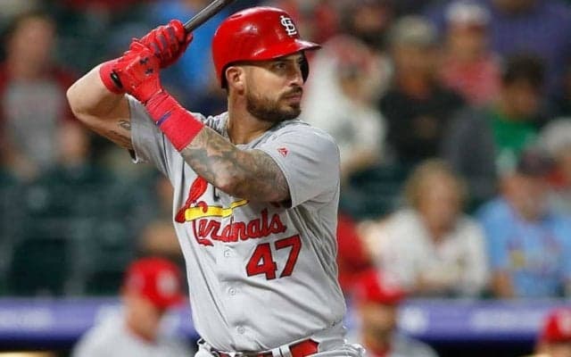 来日直後に骨折、2年でわずか1発も…元助っ人が躍動　打率.310で4年ぶりメジャーへ