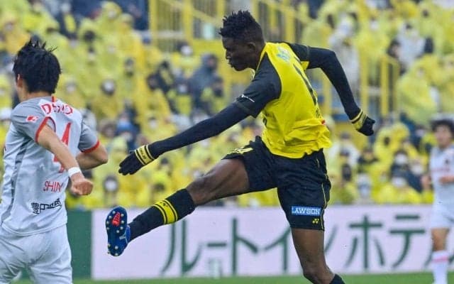 「1番ハーランドに近い選手」元J得点王＆MVP“怪物オルンガ”のACL舞台でのド迫力2得点にJサポーター興奮！「今週末力を貸してくれませんか...」「横浜FCを助けて」の声