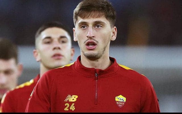 ローマに朗報！　長期離脱明けのクンブラがチームトレーニングに復帰