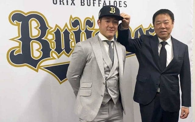 オリ入団の吉田輝星が会見、ハム同僚が「泣いてくれた」　飛躍目指す背番号は「23」