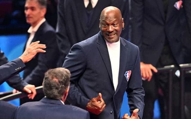 世界で最もセクシーなハゲ頭ランキング…6位ジョーダン、9位シャックは反応「受け入れてもいいけど…」