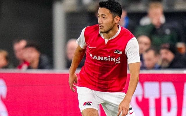 菅原由勢がフェイエノールトの選手として出場！？スペインメディアの勘違いにAZも反応「彼はまだ我々の選手だよ」