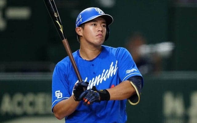 異国で打率.500＆3本塁打…中日24歳が「怪物」　キング独走、ロマン砲に覚醒の予感