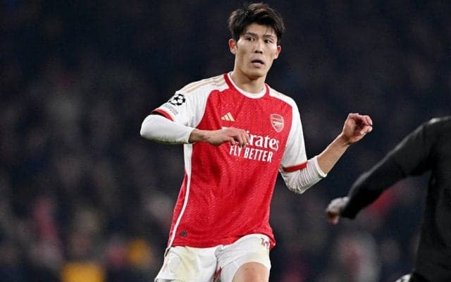 「オーバーラップは右サイドで脅威」圧巻2アシストの冨安健洋はチーム最高タイの評価「2つの傑出したアシスト」