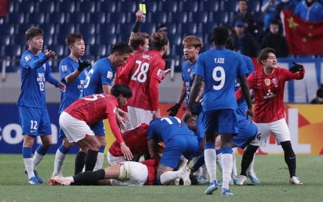 「今は特に問題なく安静に過ごしています」相手選手の危険なチャージでピッチに倒れた浦和FW髙橋利樹が無事を報告、ACLで負傷交代