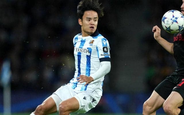 「FKのコースエグすぎ」「決まってる世界線見たかった」久保建英が後半ATに放った絶妙FKにファン反応！ 相手GKのセーブにレジェンドの凄さを実感「俊輔ってやばかったんだ」