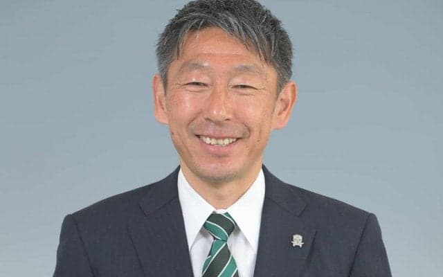 岐阜がカタールW杯を経験した上野優作監督と契約更新「来季はJ2昇格を」